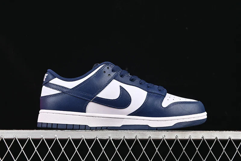 Nike SB Dunk Low "Dark Blue"