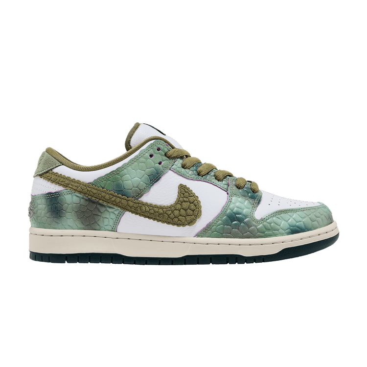 Alexis Sablone x Nike Dunk Low SB 'Chameleon'