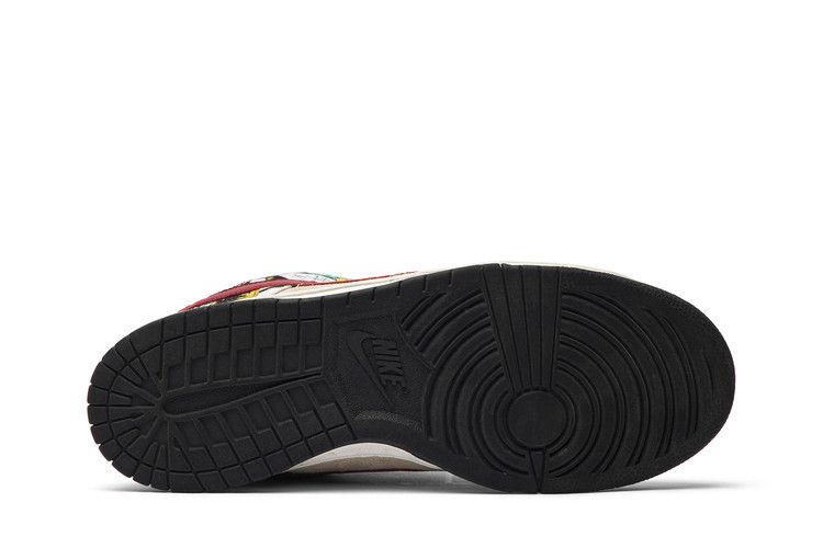 Nike Dunk Low Pro SB 'Paris'