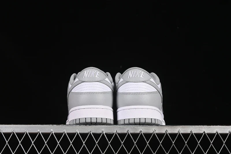 Nike SB Dunk Low "White/Grey"