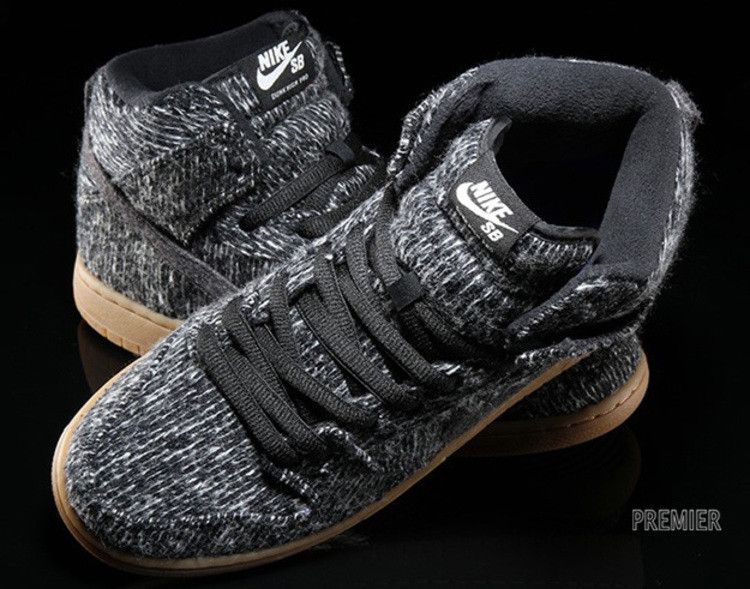 Nike Dunk High 'Warmth'