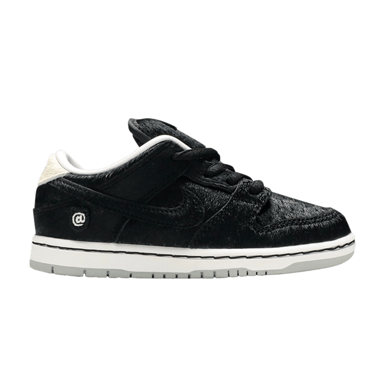 Medicom Toy x Nike Dunk Low SB TD 'BE@RBRICK'