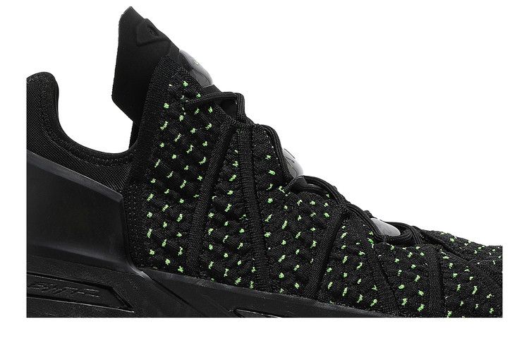 Nike LeBron 18 'Dunkman'