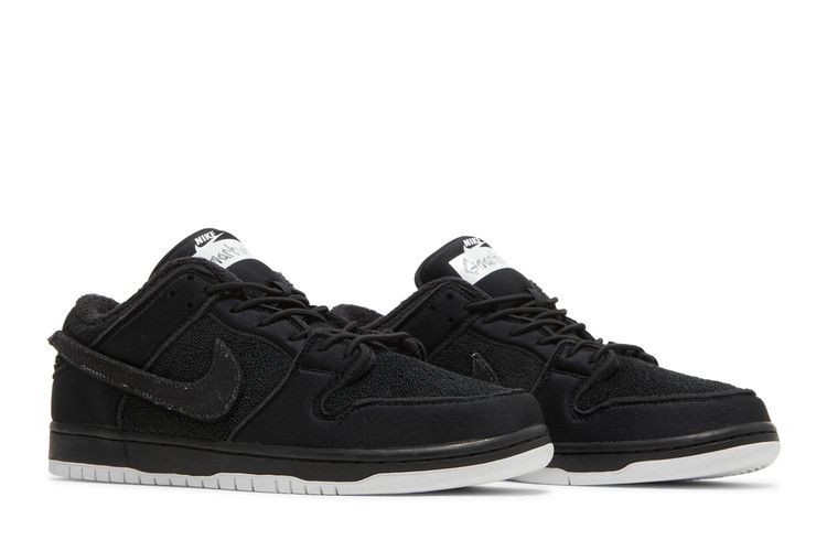 Gnarhunters x Nike Dunk Low SB 'Black'