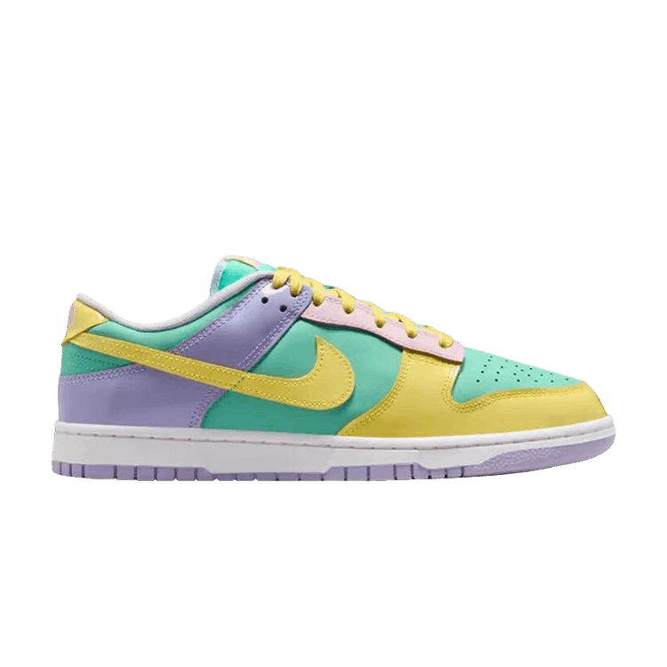 Nike Dunk Low 'Easter' 2026