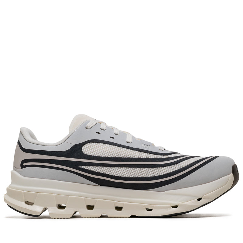 On Cloudflow 5 AD IKON - Ivory/Black
