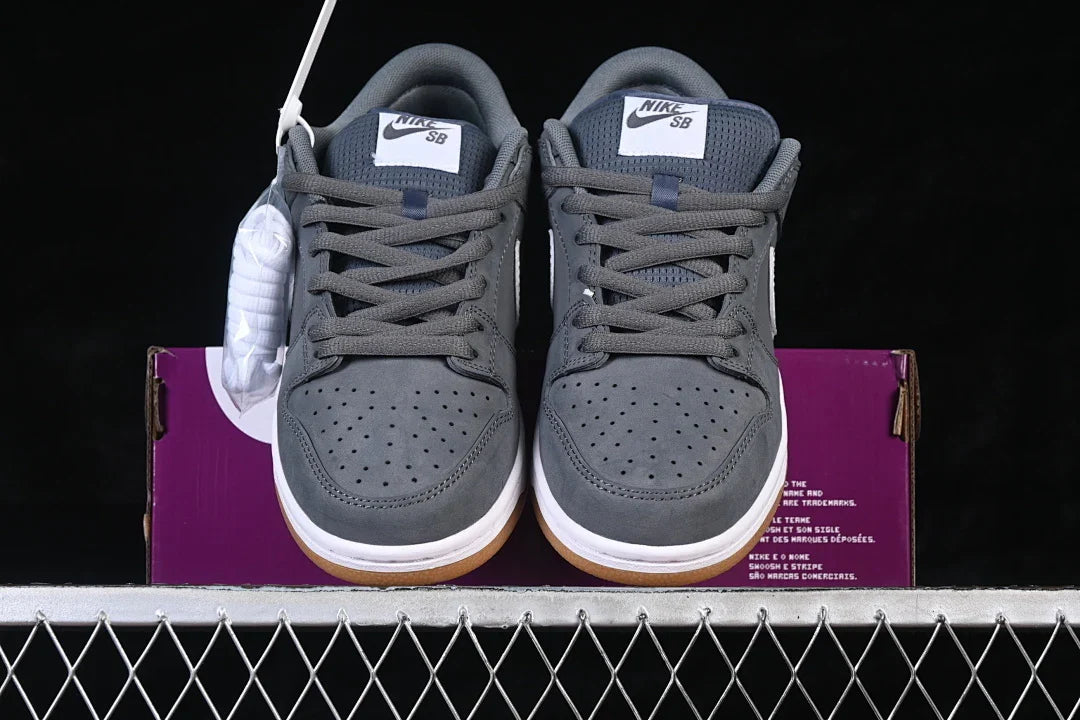 Nike SB Dunk Low "Wolf Gray"